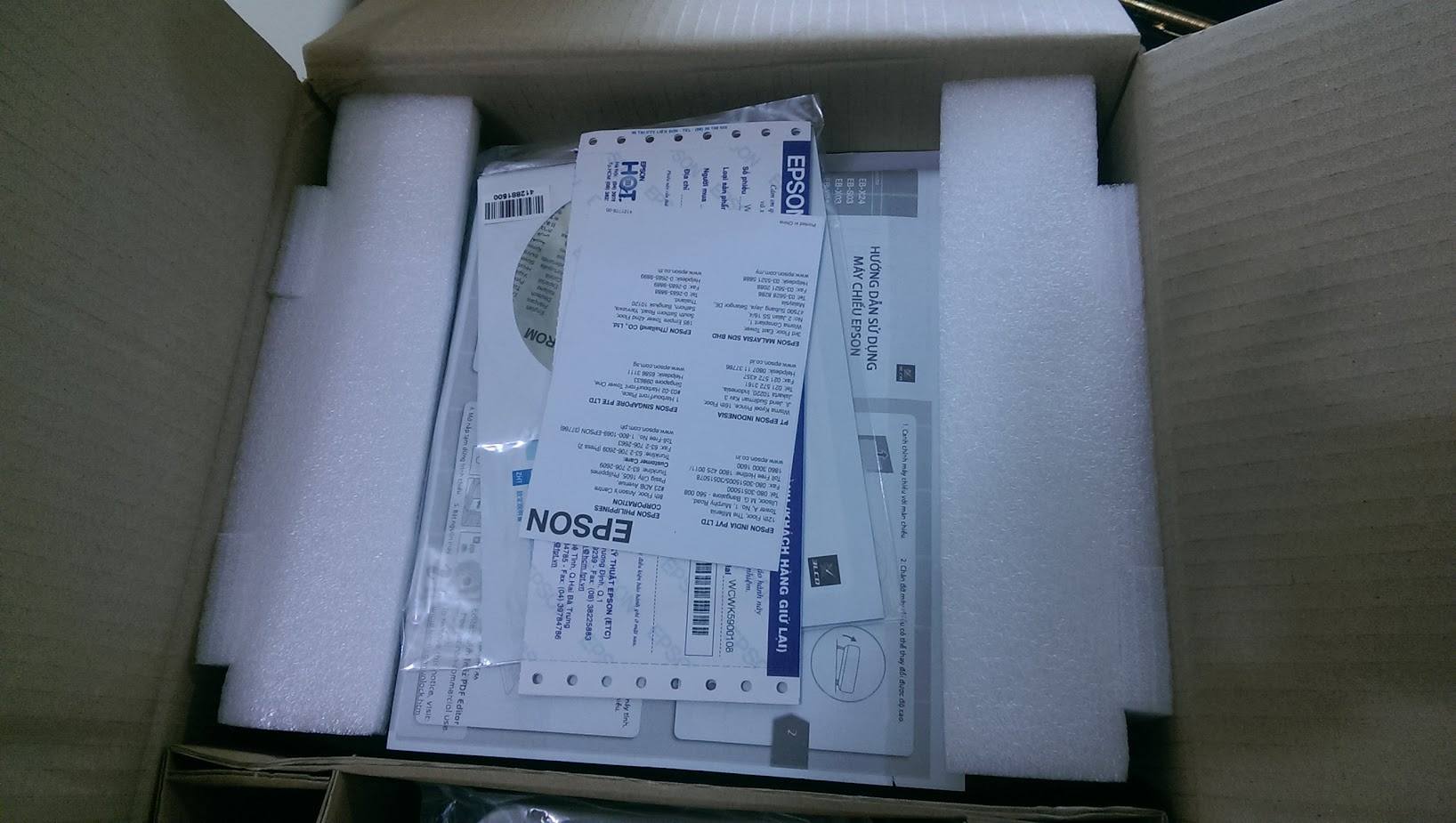 EPSON EB-S04 - Ảnh 2