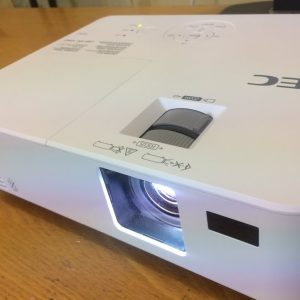 Máy chiếu NEC NP-Ve303