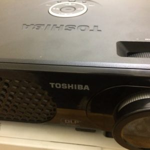 Máy chiếu Toshiba TDP-SP1