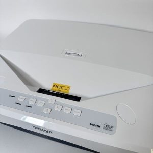 Máy chiếu Siêu gần VIVITEK DH765Z-UST (Like new 99%)