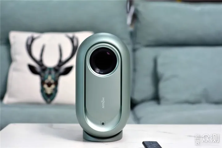 Máy chiếu mini thông minh XGIMI Movin O3 - Ảnh 2