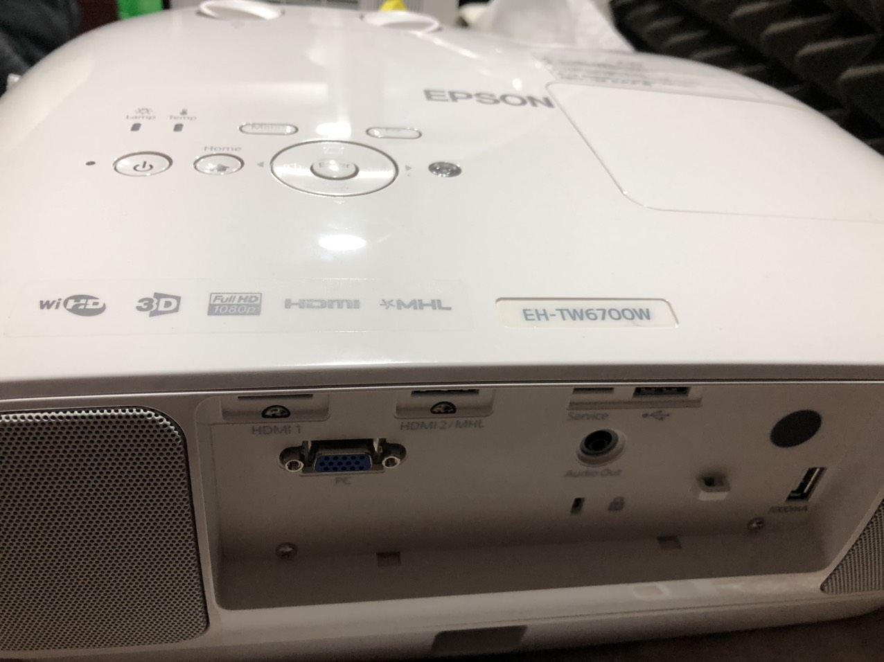 Máy chiếu EPSON EH-TW6700W Full HD 3D - Ảnh 3