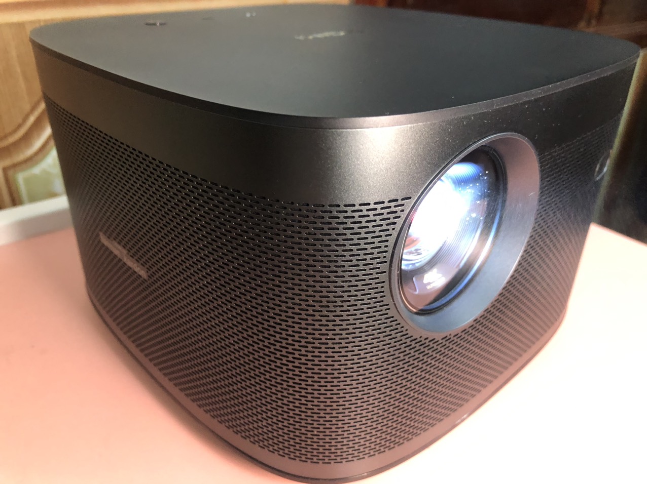 Máy chiếu thông minh XGIMI Horizon Pro 4K (like new)