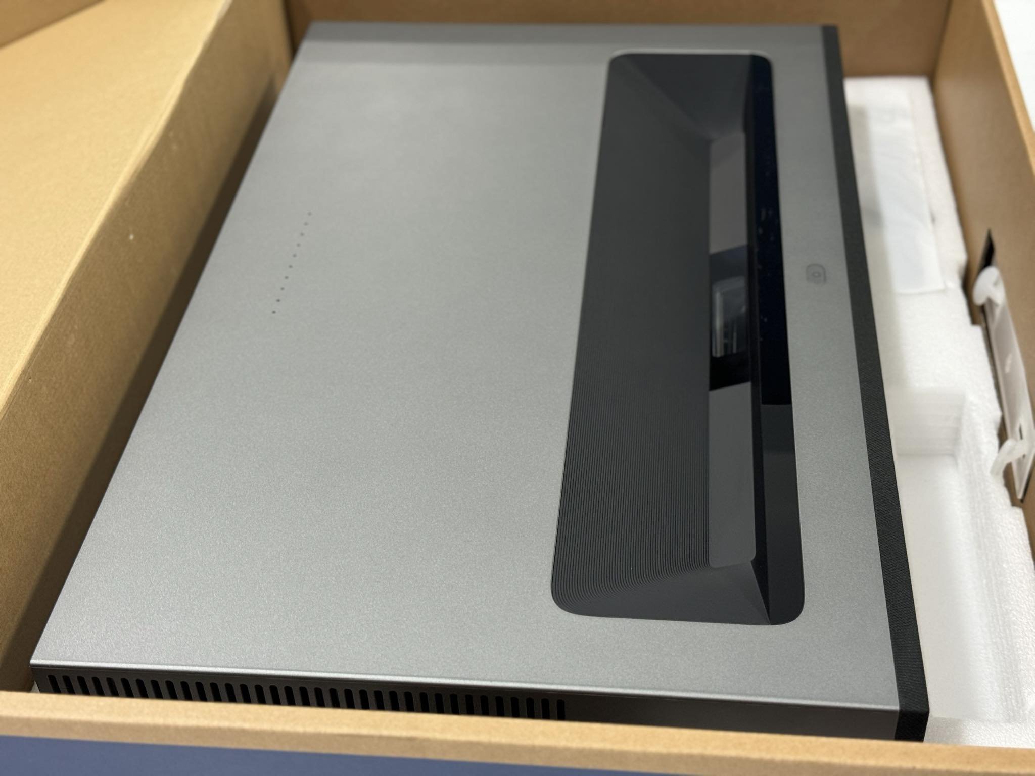 Máy chiếu siêu gần 4K Formovie T1 (bản quốc tế) - Ảnh 2