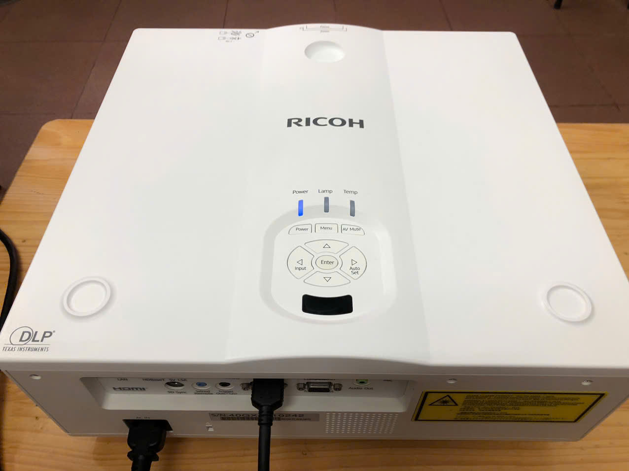 Máy chiếu Laser Ricoh PJ WXL5670 (Likenew) - Ảnh 3