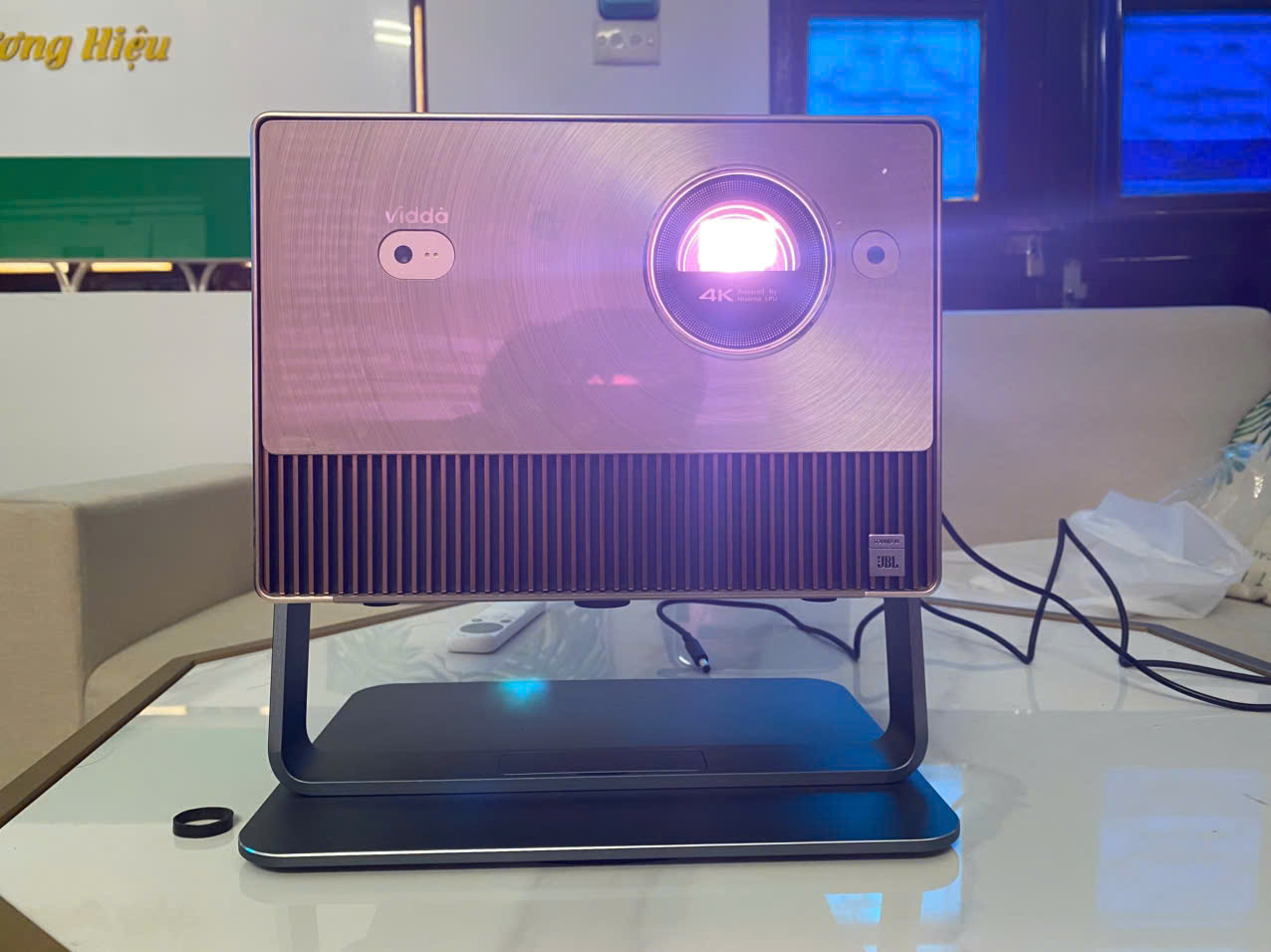 Máy Chiếu Laser 4K Hisense Vidda C1 pro - Ảnh 2