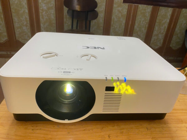 Máy chiếu 4K Laser NEC P506QL (Likenew 99%)