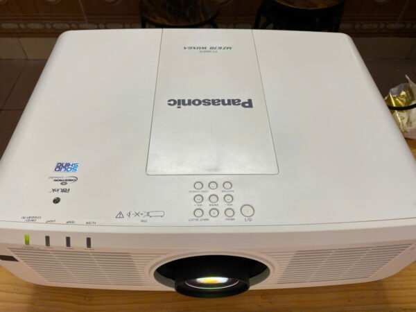 Máy chiếu Laser Panasonic PT-MZ670 Full HD (likenew) - Ảnh 5