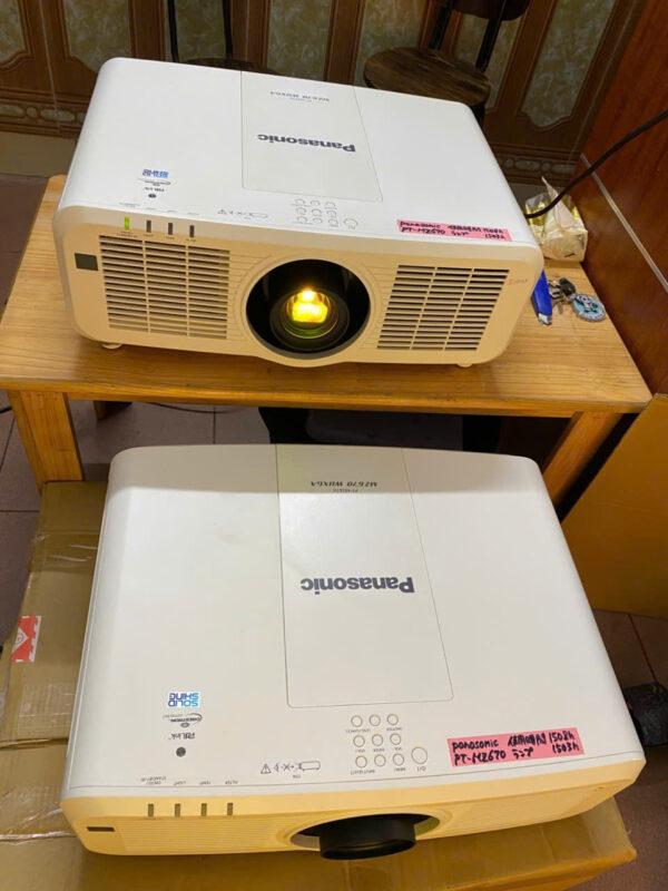 Máy chiếu Laser Panasonic PT-MZ670 Full HD (likenew) - Ảnh 6