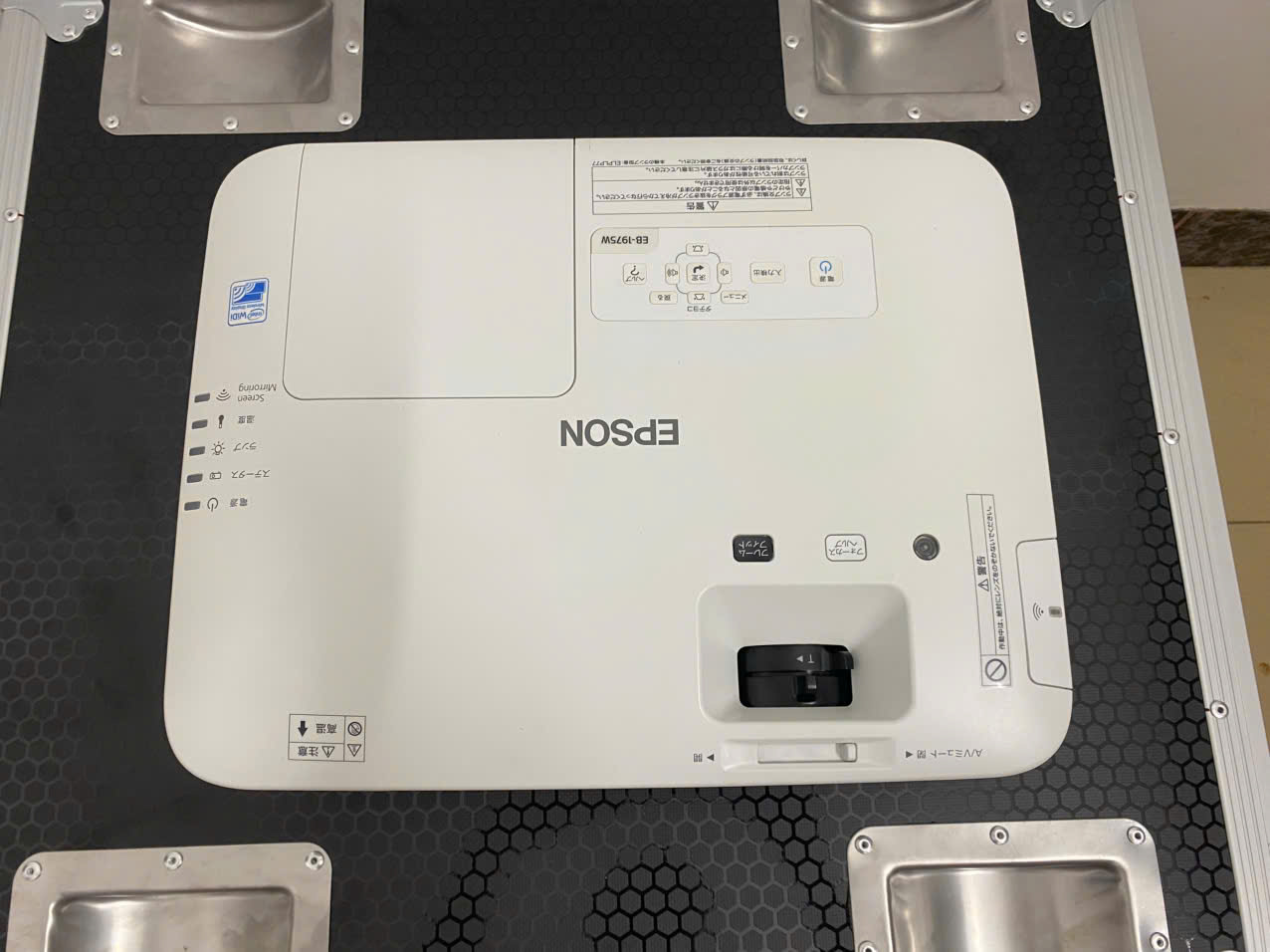 Máy chiếu EPSON EB-1975W (Likenew) - Ảnh 3