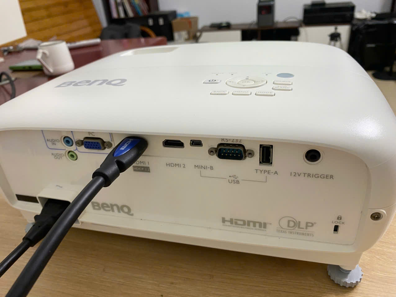 Máy chiếu 4K BenQ HT2550 (likenew 99%) - Ảnh 2